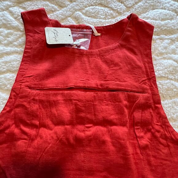 Free People Sneak A Peek Top Cutout Sleeveless Blouse Cherry Hearts sz L NWT - Picture 4 of 7